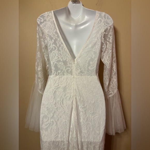 White Lace Bell Sleeve wedding Dress SZ S - Picture 9 of 14